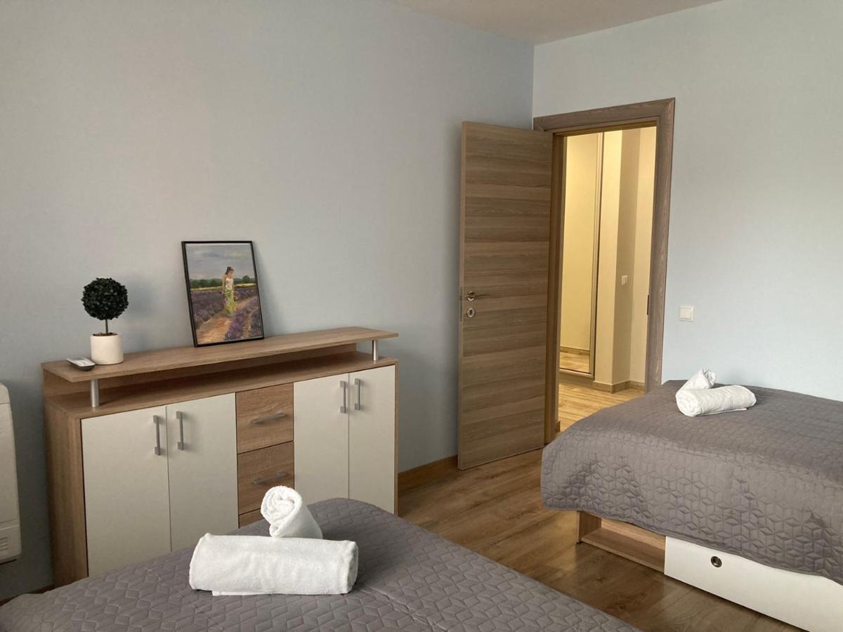 Victor'S Suite , With Private Parking Varna Ngoại thất bức ảnh