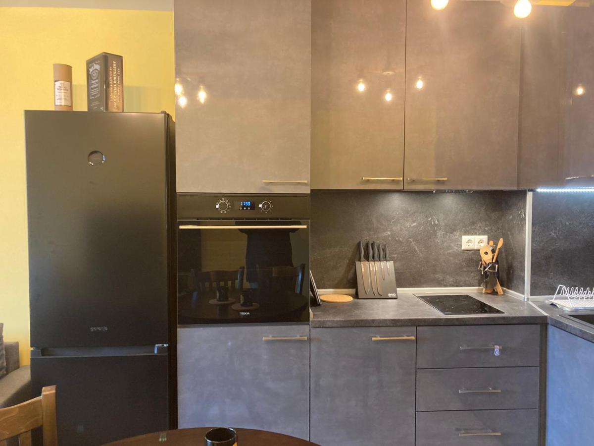 Victor'S Suite , With Private Parking Varna Ngoại thất bức ảnh